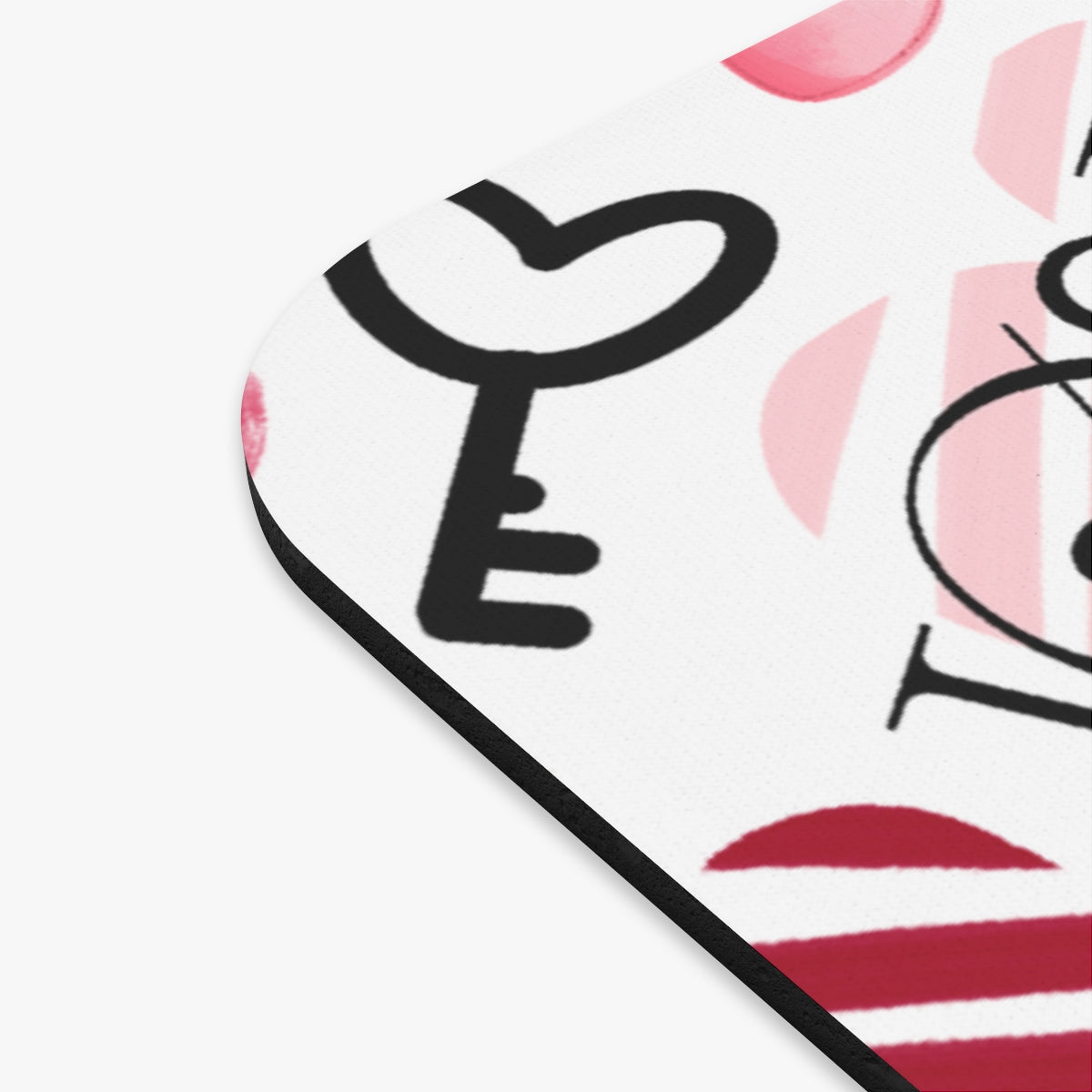Love Pattern — Romantic Hearts, Keys & Roses Desk Mat
