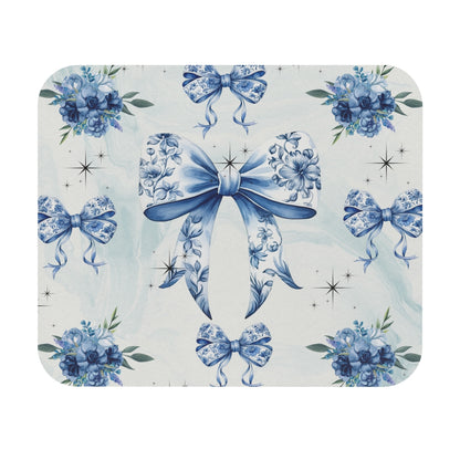 Blue Floral Bow  — Elegant Vintage-Inspired Desk Mat